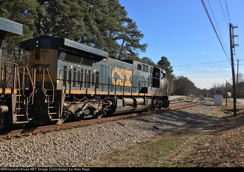 Signals are red ahead as CSX 201 approaches the College St crossing